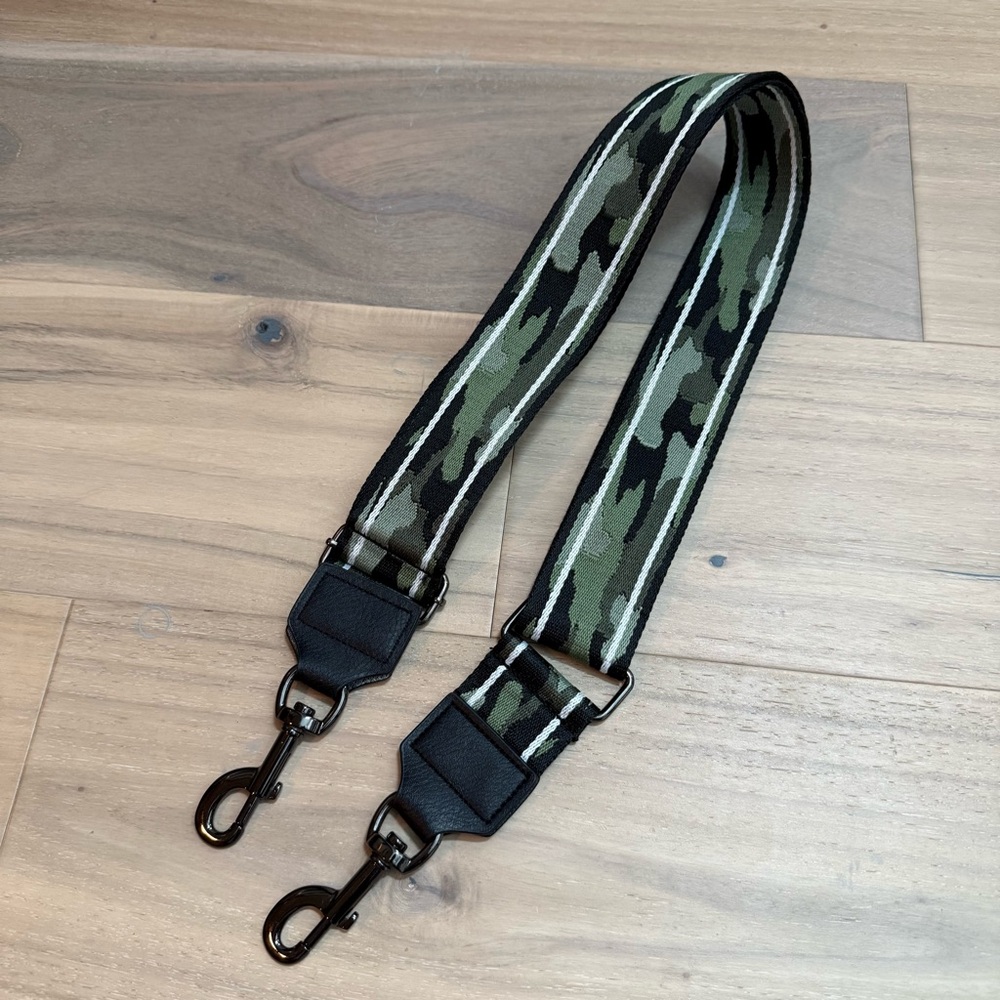 THINK ROYLN Camouflage Crossbody Strap